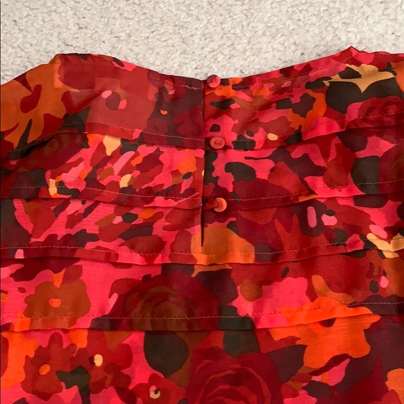 NWT Ann Taylor Loft floral blouse - Picture 8 of 8